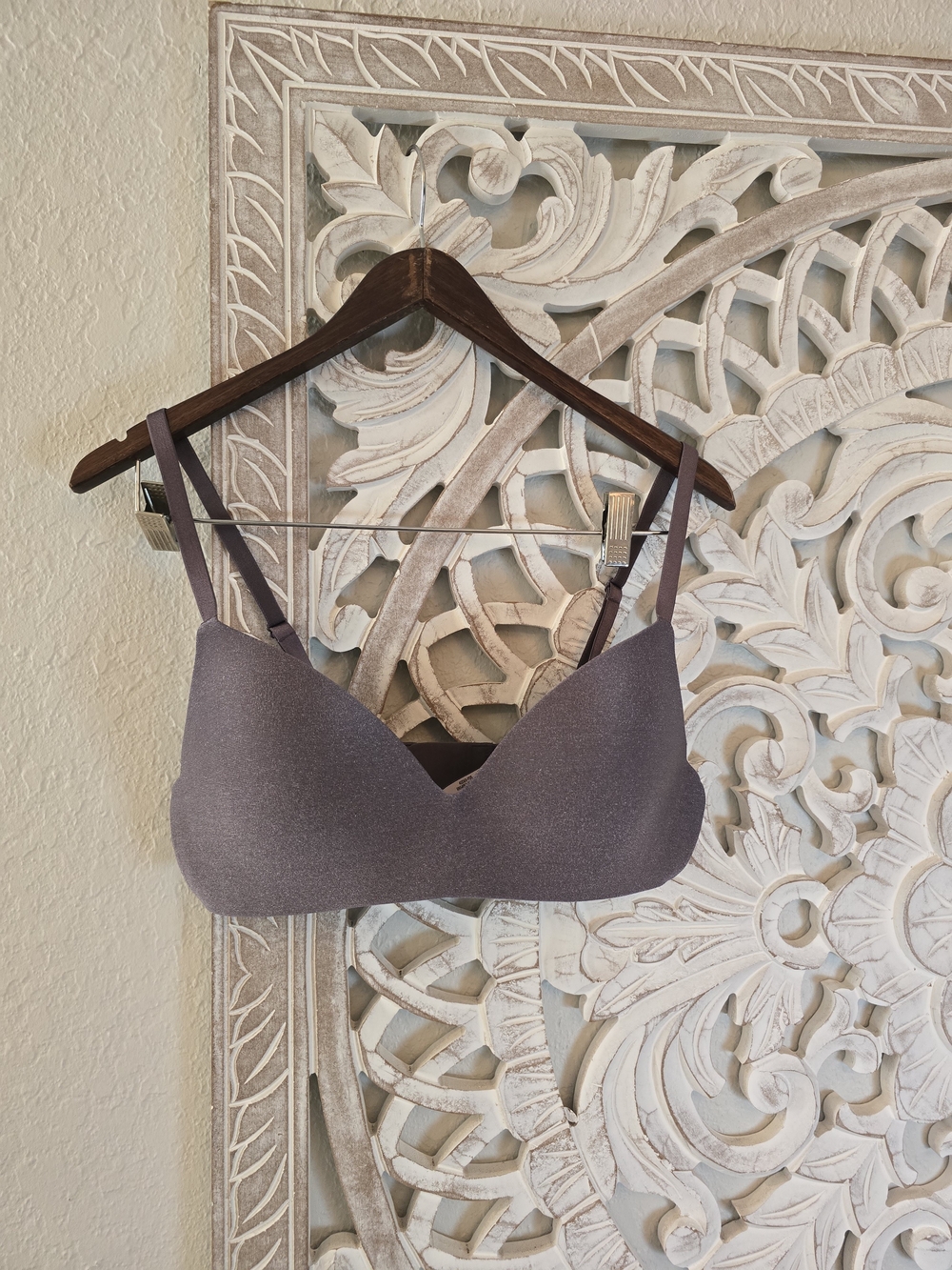 Victoria's Secret Purple Sparkle Wireless T-Shirt Bra Padded Adj. Straps 36C